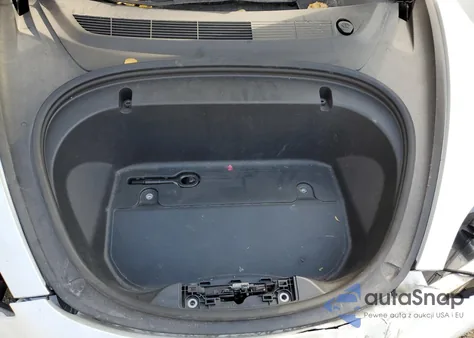 2020 Tesla Model 3 из США, поврежденный, VIN 5YJ3E1EA6LF704053